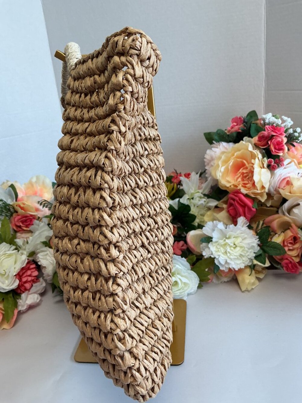 Mark & Graham Woven Straw Tote Natural Tan Ivory Wrapped Handles Coastal Resort - Picture 9 of 11